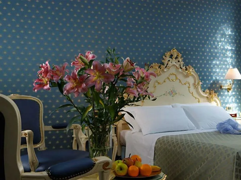 Hotel Torino Veneza 3*,  Itália