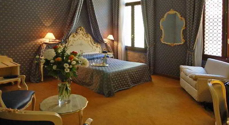 Hotel Torino Wenecja 3*,